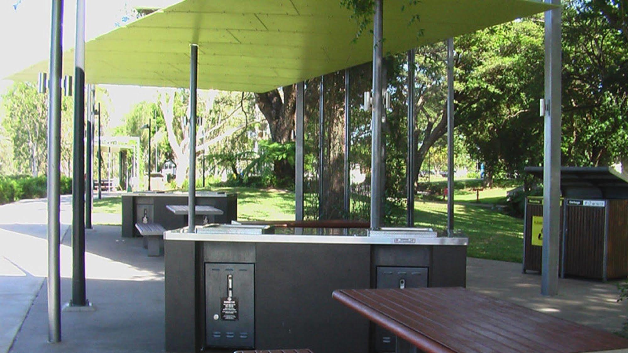 טאונסביל Jacana Apartments מראה חיצוני תמונה
