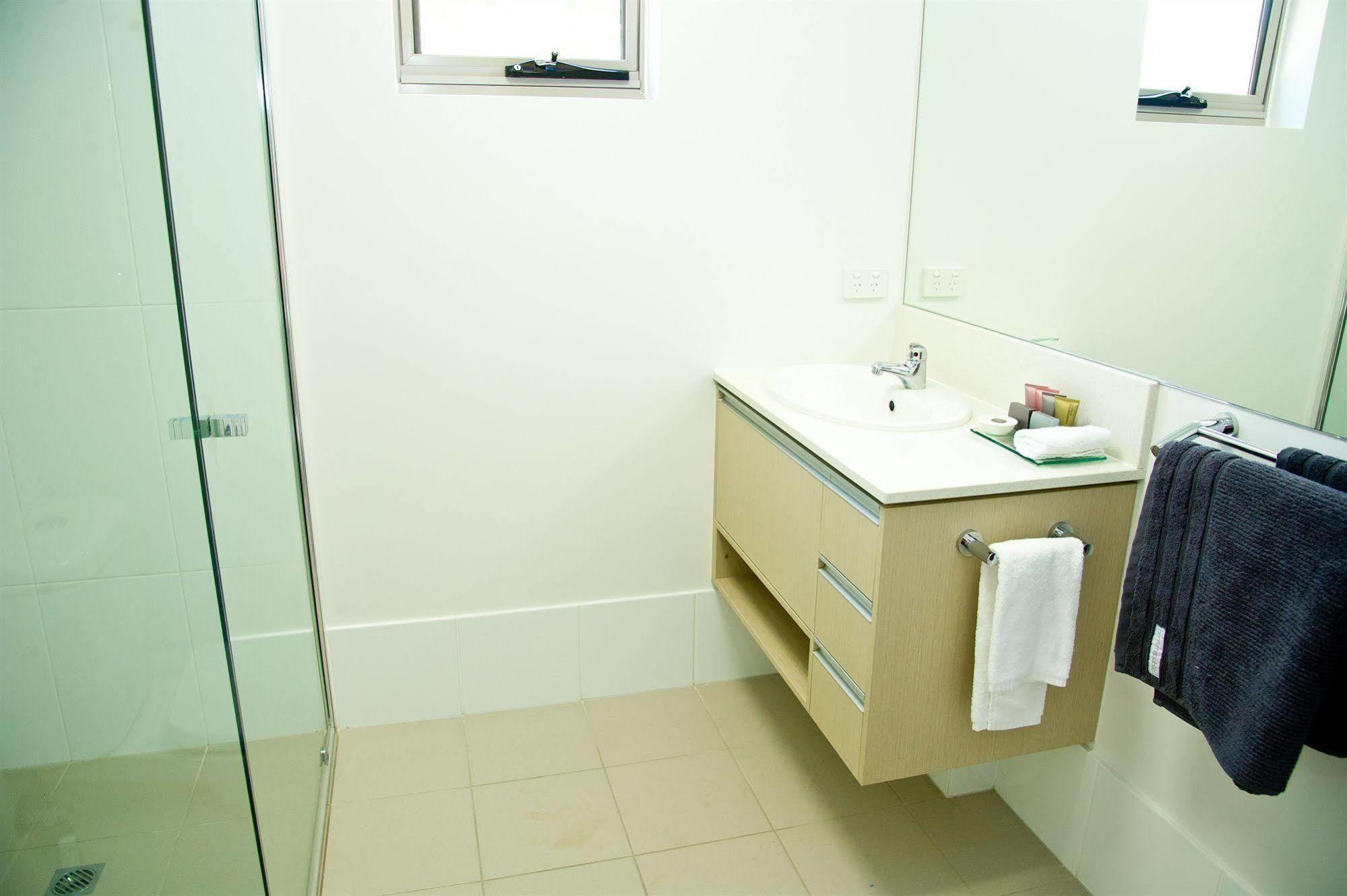 טאונסביל Jacana Apartments מראה חיצוני תמונה