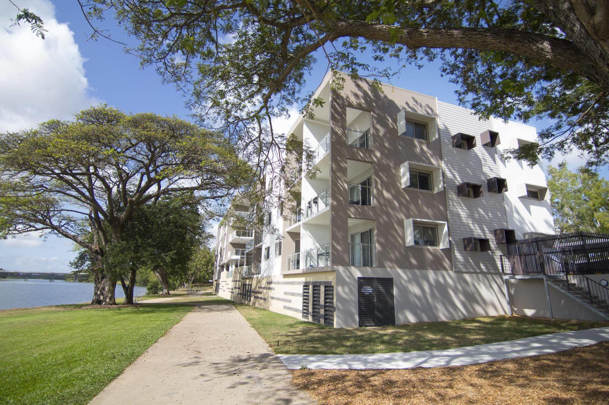 טאונסביל Jacana Apartments מראה חיצוני תמונה